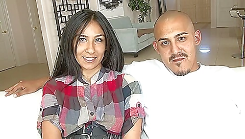 Naughty Latina amateur has her pussy stretched out Naughty Latina amateur has her pussy stretched out
